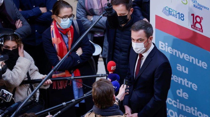 France detects eight cases of the omicron variant