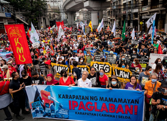 Protesters in the Philippines