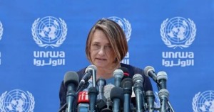 Izraeli i hoqi vizën një zyrtari humanitar të OKB-së për dështimin për të dënuar Hamasin.