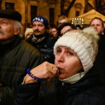 Tisíce Slovákov naďalej protestujú proti vládnym reformám trestného práva